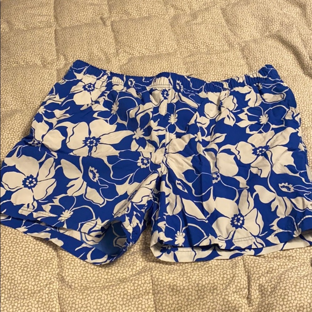 New no tags Lands End swim trunks